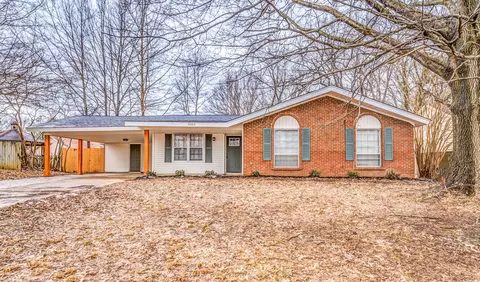 3563 Clarke Rd, Memphis, TN 38115