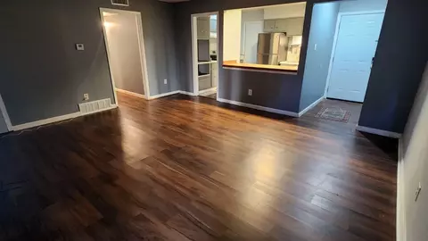 53 N Belvedere Blvd #5, Memphis, TN 38104