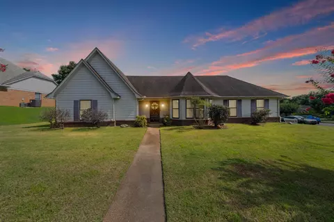 8645 Bazemore Rd, Cordova, TN 38018