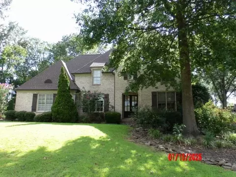 3179 Steeplegate Dr, Germantown, TN 38138