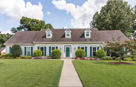 8285 Honey Tree Cv, Germantown, TN 38138