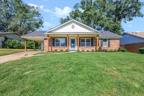 3471 Kings Arms St, Memphis, TN 38115