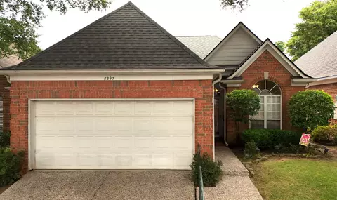 5297 Abbie Woods Cv, Memphis, TN 38120
