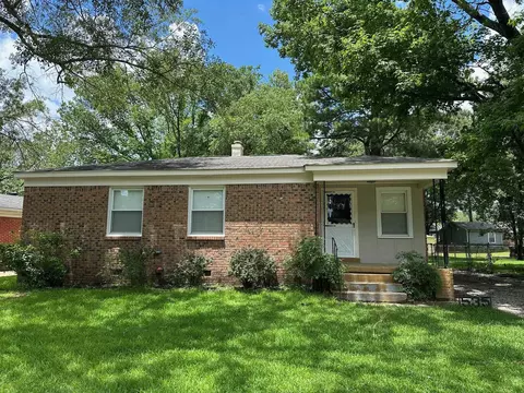 535 Starlight Dr, Collierville, TN 38017
