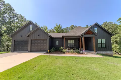 145 Mossy Branch Dr, Counce, TN 38326