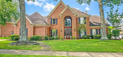 1941 Lonhill Dr, Collierville, TN 38017