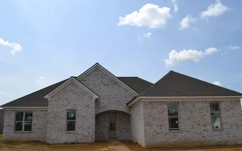 51 Hearst Cv, Munford, TN 38058