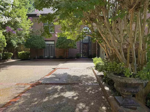 1486 Massey Manor Cir W, Memphis, TN 38120