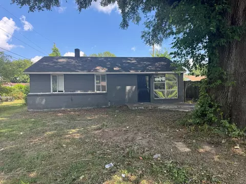 994 N Perkins Rd, Memphis, TN 38122
