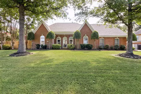 4532 Glenchase Dr, Bartlett, TN 38135
