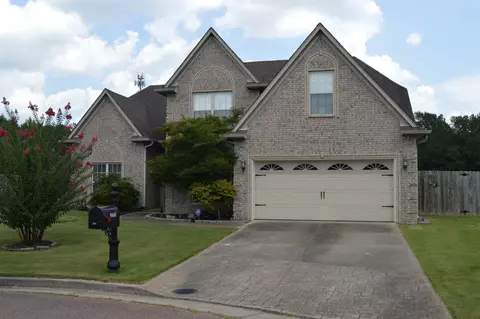 9681 Grays Lake Cv, Cordova, TN 38018