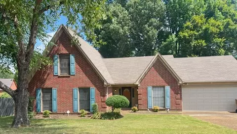 7286 New Britain Dr, Memphis, TN 38125