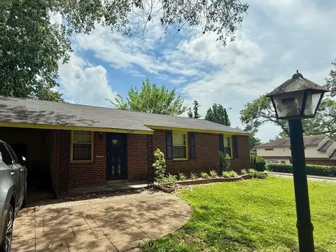1533 S Parkway Ave E, Memphis, TN 38106