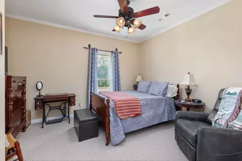 Bedroom - 27 Bynum Dr, Corinth, MS 38834 photo 3 of 4