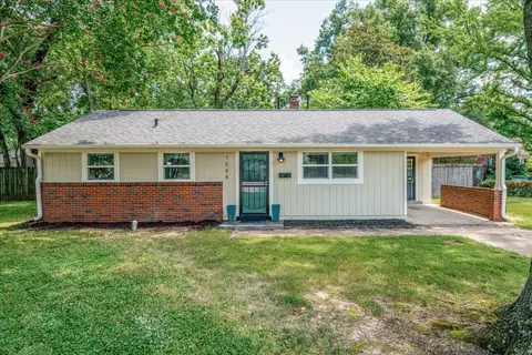 1588 Colonial Rd, Memphis, TN 38117