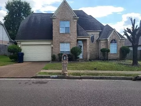 7317 Pinnacle Farms Dr, Memphis, TN 38125