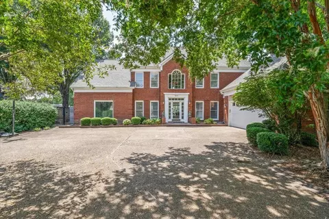 9071 Kintyre Pl, Germantown, TN 38139