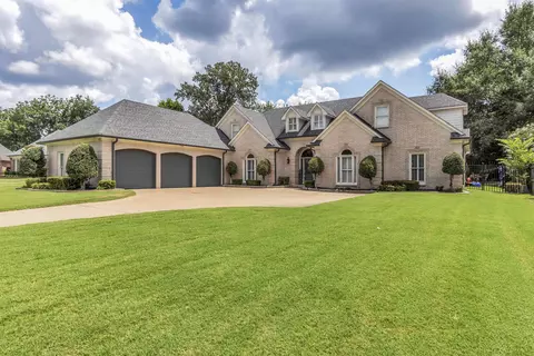 8945 Cedar Hollow Cv, Cordova, TN 38016