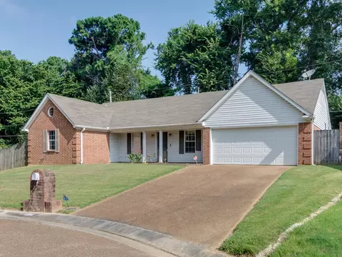 5082 Kennet Ct, Memphis, TN 38141