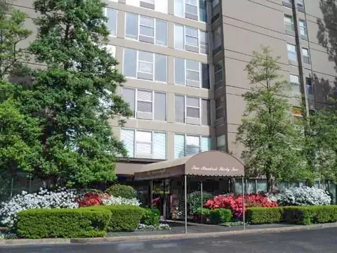 232 S Highland St #706, Memphis, TN 38111