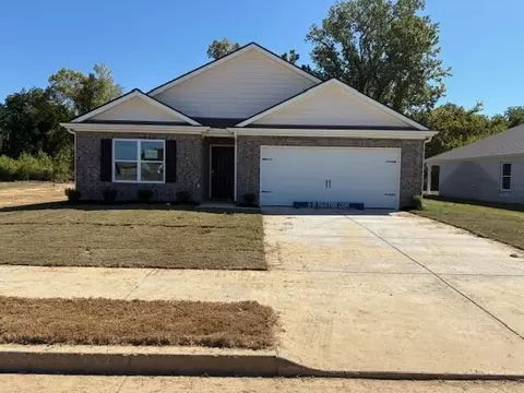 7942 Royster Creek Dr E, Millington, TN 38053