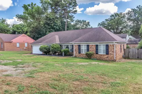 4831 Yale Rd, Memphis, TN 38128