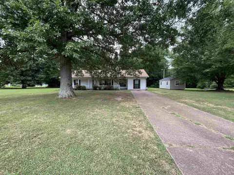 227 Plantation Rd, Munford, TN 38058