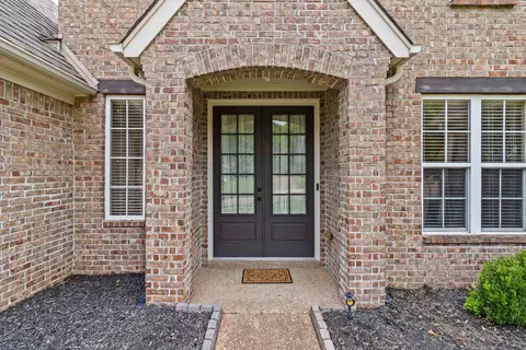 Entry Way - 4588 Craddle Hill Dr, Arlington, TN 38002 photo 8 of 8