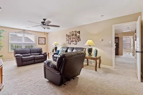 Entry Way - 4588 Craddle Hill Dr, Arlington, TN 38002 photo 7 of 8
