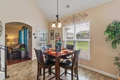 Dining - 4588 Craddle Hill Dr, Arlington, TN 38002 photo 2 of 2