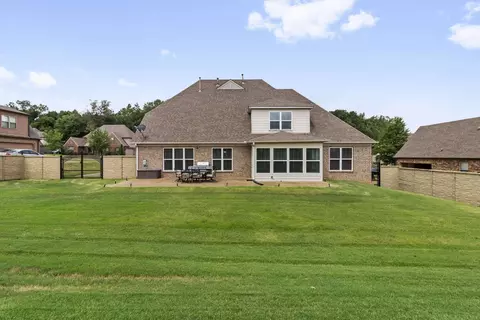 Exterior - 4588 Craddle Hill Dr, Arlington, TN 38002 photo 5 of 6