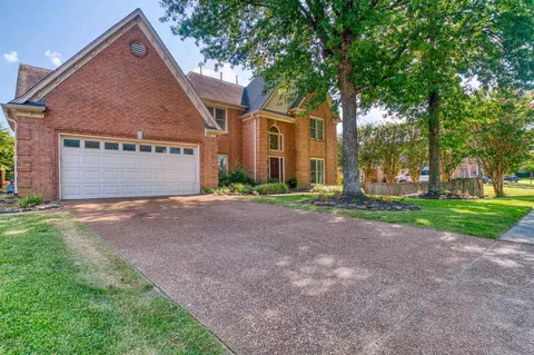 475 Pebble Creek Cv, Collierville, TN 38017