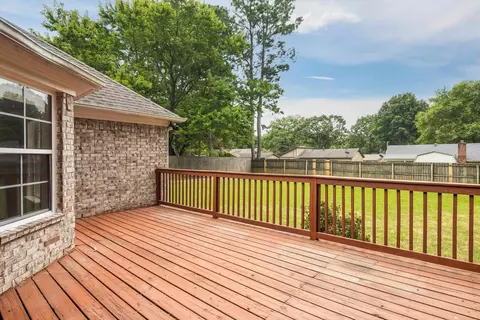 Exterior - 379 Shelton Rd, Collierville, TN 38017 photo 4 of 4