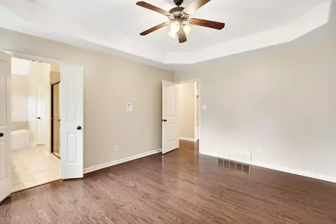 Bedroom - 379 Shelton Rd, Collierville, TN 38017 photo 2 of 8