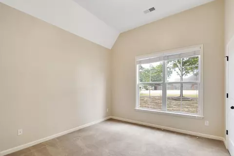 Bedroom - 379 Shelton Rd, Collierville, TN 38017 photo 3 of 8