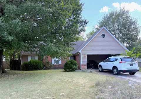 7579 Baysweet Ave, Memphis, TN 38125