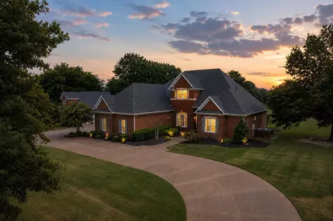 1467 Hall Rd, Covington, TN 38019