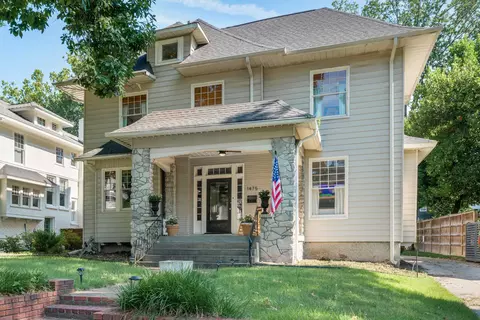 1475 Carr Ave, Memphis, TN 38104