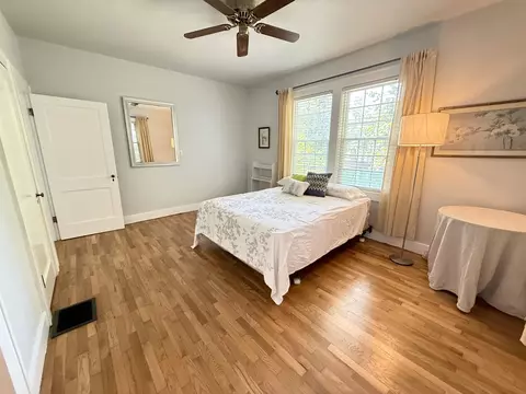 Bedroom - 323 Crescent Ave, Jackson, TN 38301 photo 1 of 4