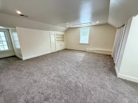 Other - 323 Crescent Ave, Jackson, TN 38301 photo 5 of 7