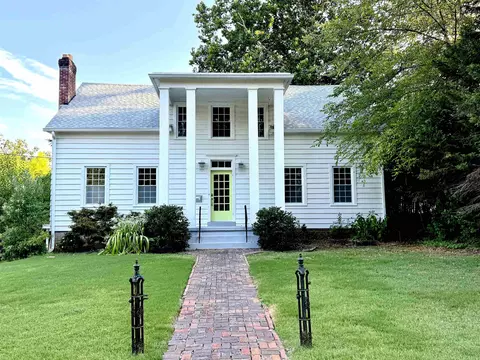 Exterior - 323 Crescent Ave, Jackson, TN 38301 photo 11 of 11