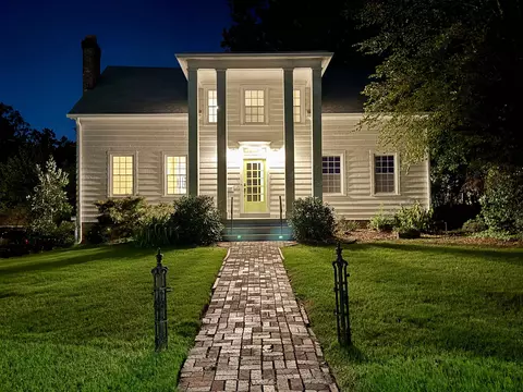 323 Crescent Ave, Jackson, TN 38301