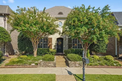 1974 S Arden Landing Cv, Germantown, TN 38139