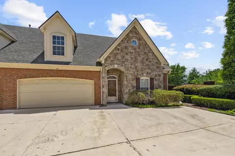 1595 Dexter Grove Ct #101, Cordova, TN 38016