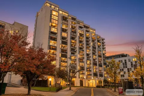 200 Wagner Pl #706, Memphis, TN 38103