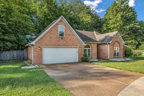 910 Sugar Cove Cv, Collierville, TN 38017 photo 2