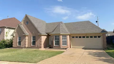 4926 Noel Mission Dr, Memphis, TN 38125
