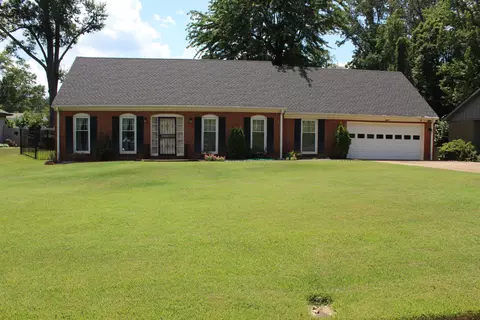 3021 Whitney Ave, Memphis, TN 38128