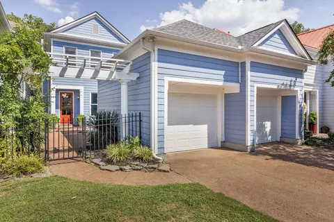 954 River Landing Dr, Memphis, TN 38103
