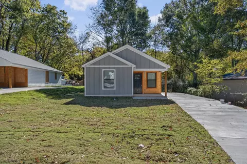 727 King Rd, Memphis, TN 38109